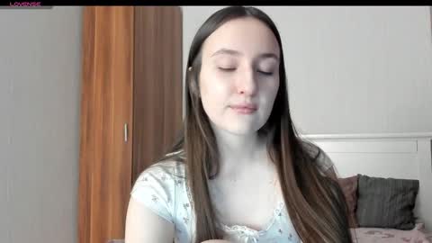 pingviluly online show from November 13, 10:51 am