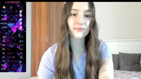 pingviluly online show from November 22, 9:19 am