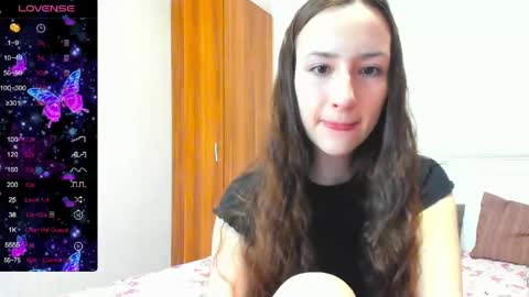 pink_soda33 online show from May 23, 6:20 am