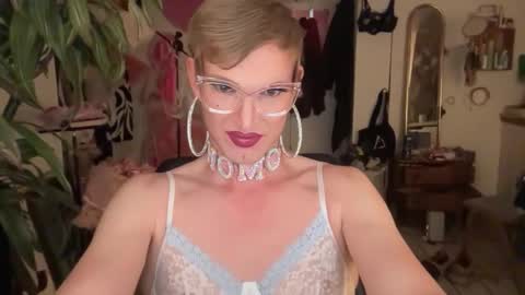 pinkfag online show from May 21, 5:52 pm