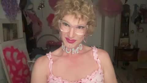 pinkfag online show from July 29, 4:40 pm