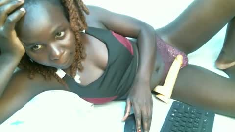 pinky online show from January 17, 1:20 pm