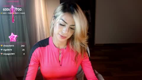 Snapshot of pinkilola chatting on January 31, 1:43 am Pinkilola online show from January 31, 1:43 am