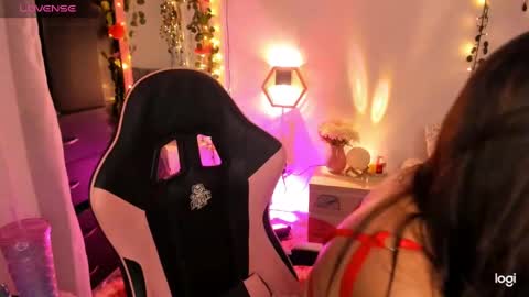 Sarah .. online show from January 22, 3:09 am