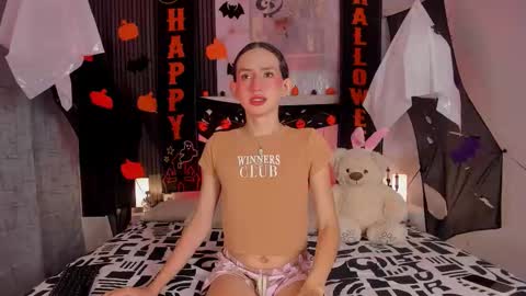 Snapshot of pinky_peach_ chatting on October 16, 4:34 am Peachy online show from October 16, 4:34 am