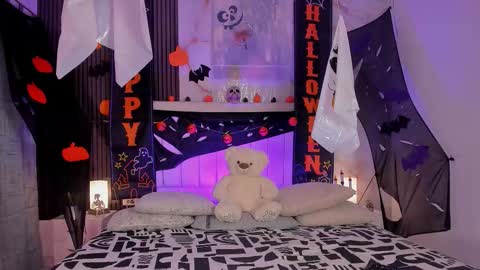 Peachy online show from October 25, 3:51 am