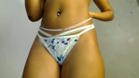 Snapshot of pinkyy008 chatting on September 22, 11:20 pm pinkyy008 online show from September 22, 11:20 pm