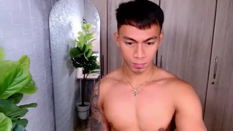 ethan online show from October 23, 4:36 am