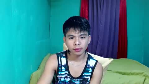 Snapshot of pinoymonstercock_xx chatting on October 3, 7:27 am WIN WIN JAY AR online show from October 3, 7:27 am