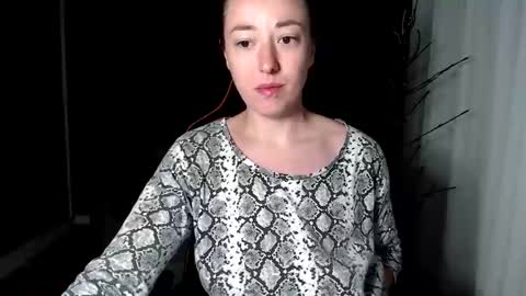 Snapshot of piscesgirl06 chatting on October 6, 3:57 am piscesgirl06 online show from October 6, 3:57 am