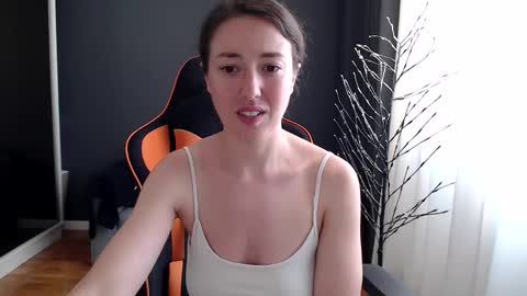 Snapshot of piscesgirl06 chatting on September 16, 5:10 am piscesgirl06 online show from September 16, 5:10 am