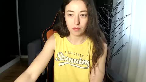 Snapshot of piscesgirl06 chatting on January 27, 6:08 am piscesgirl06 online show from January 27, 6:08 am