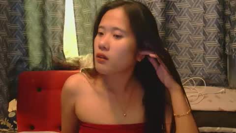 pititepinay_asiangirl online show from May 20, 7:27 am
