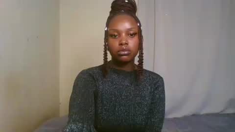 Snapshot of pixie_roman chatting on February 26, 9:12 am Majesty online show from February 26, 9:12 am