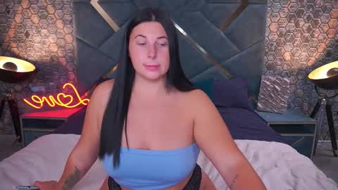 pixiehott online show from September 20, 11:30 pm