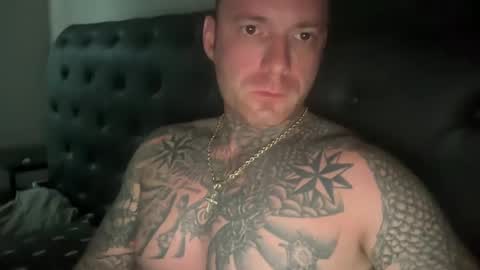 Snapshot of platinum_338 chatting on September 12, 1:13 pm platinum_338 online show from September 12, 1:13 pm