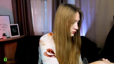 Snapshot of playful_sophie chatting on January 31, 10:52 am Sophie online show from January 31, 10:52 am