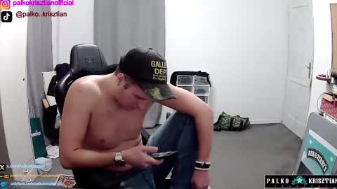 plkrisztian online show from November 29, 10:39 pm