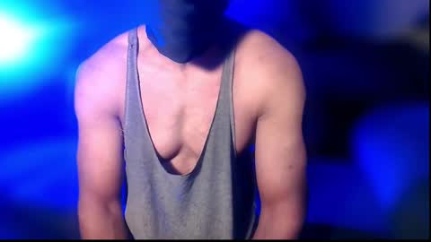 StraightPlush online show from September 20, 5:10 am