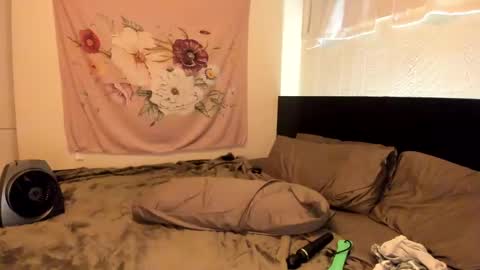 Goddess Pluto online show from November 2, 9:59 pm