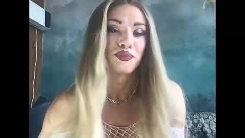 Pluto pullin online show from April 9, 2:34 pm