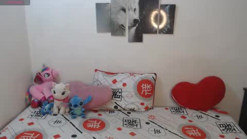 Snapshot of pocahontas_princess__ chatting on October 20, 2:11 pm Pocahontas online show from October 20, 2:11 pm