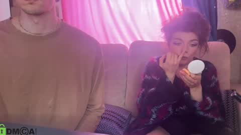 Cute Sofia and Handsome Richy online show from May 17, 7:39 am