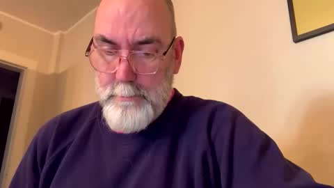 Snapshot of poeticdaddy chatting on September 26, 10:45 am poeticdaddy online show from September 26, 10:45 am