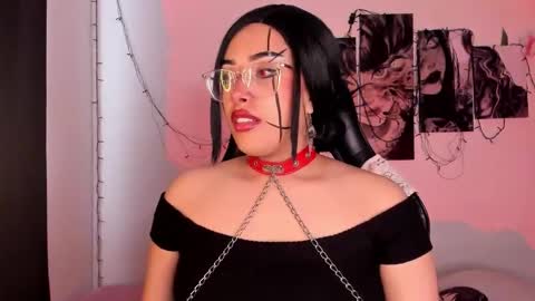 Willow                      Hours 12pm to 630pm Colombian time FRIDAY AND SUNDAY FREE DAYS online show from September 25, 5:31 pm