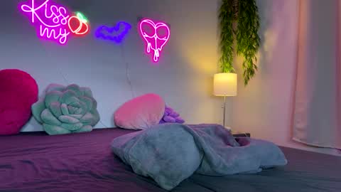 Jenna online show from October 23, 2:57 am