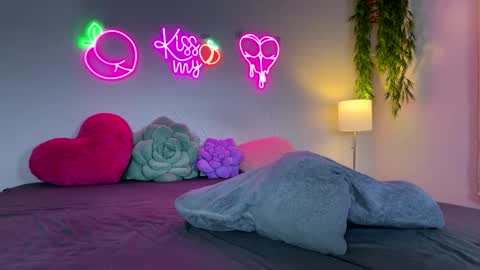 Jenna online show from February 12, 2:15 am