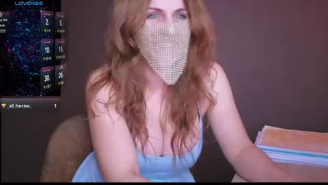 poisonivgirl online show from June 19, 1:50 pm