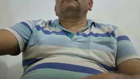 Snapshot of poli475 chatting on September 20, 11:57 am poli online show from September 20, 11:57 am