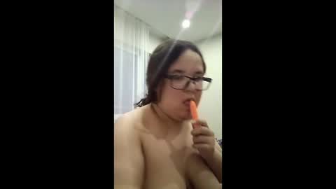 polina_moreau online show from June 5, 5:18 pm