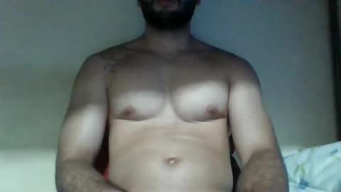pollaa_19 online show from May 7, 4:35 pm