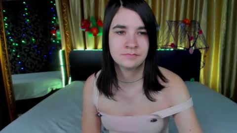 Polly online show from March 27, 7:36 am