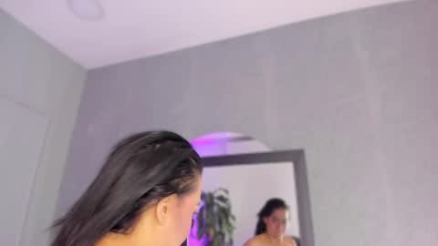 Snapshot of pollybabe_ chatting on September 15, 10:39 am POLLY online show from September 15, 10:39 am