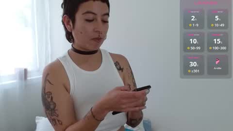 Poly online show from February 26, 8:04 pm