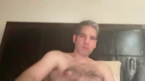 Snapshot of ponchynyc chatting on October 28, 7:37 pm PONCH online show from October 28, 7:37 pm