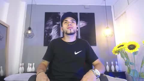 Snapshot of pool_vega chatting on October 7, 12:23 pm pool online show from October 7, 12:23 pm