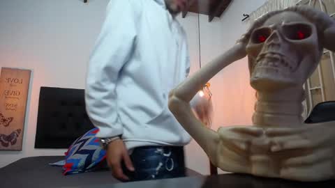 Snapshot of pool_vega chatting on October 20, 12:21 pm pool online show from October 20, 12:21 pm