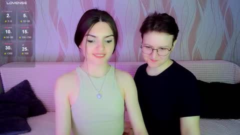 Ana and Tati online show from October 30, 10:54 pm