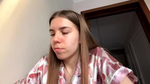 Eva online show from June 5, 4:12 pm