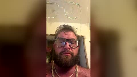 poundsquad305 online show from January 10, 9:15 am