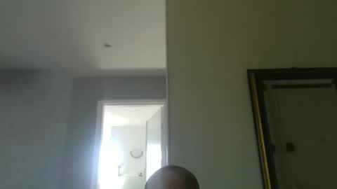 Snapshot of pourquoi_toi chatting on September 20, 9:34 am pourquoi_toi online show from September 20, 9:34 am