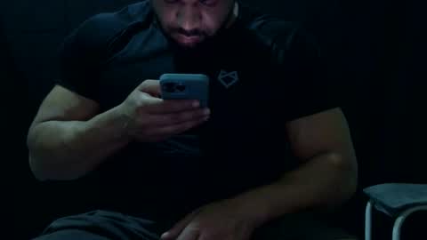 powerdmuscle online show from April 18, 11:27 pm