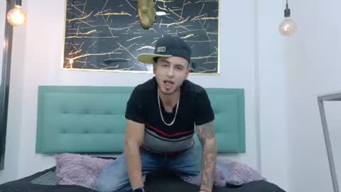   online show from June 21, 3:46 am
