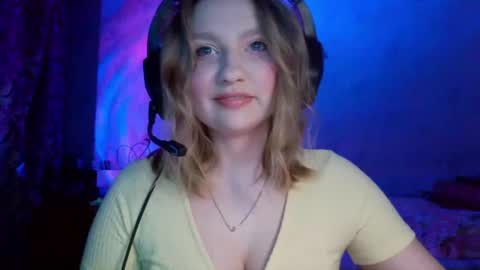 pr_in_cess_ online show from June 10, 9:13 pm