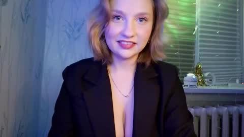 pr_in_cess_ online show from December 16, 8:48 pm