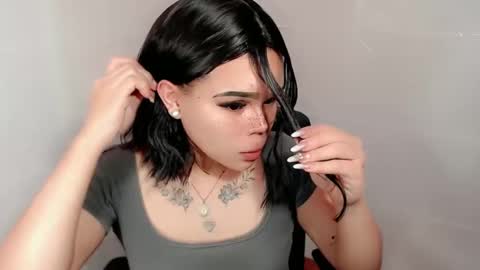 Snapshot of preciousangel69xxx chatting on February 6, 11:09 am MAXXINE online show from February 6, 11:09 am
